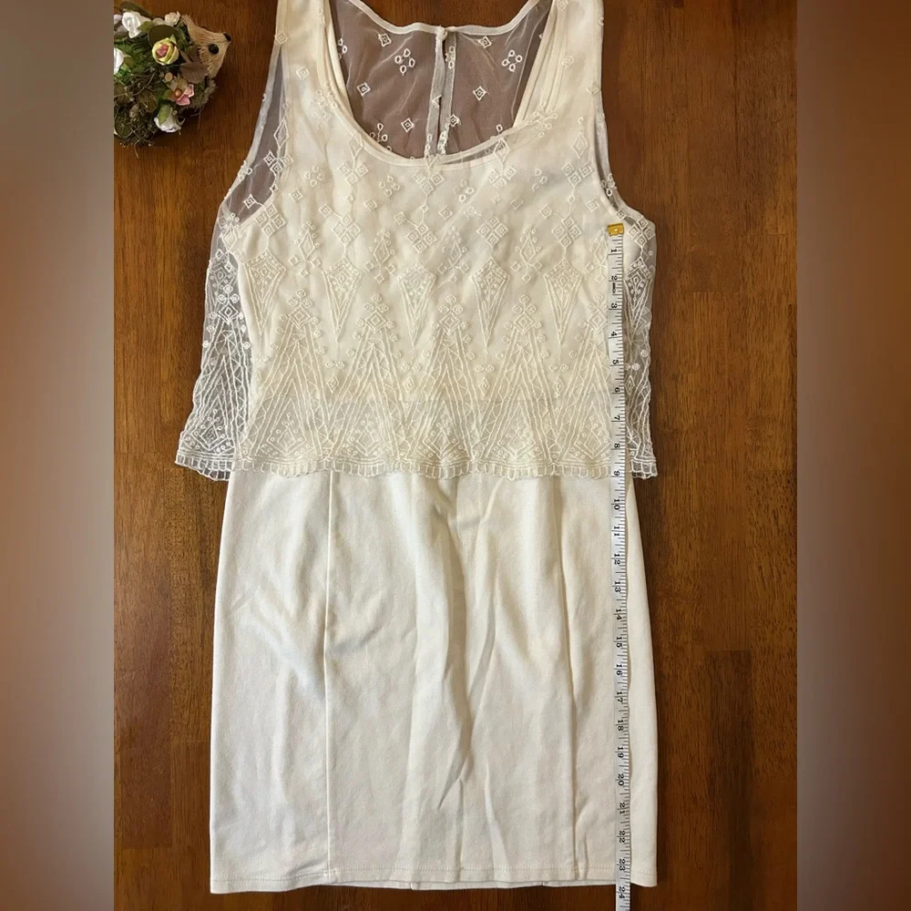 American Eagle Ivory Lace Overlay Dress– Size 6 | Embroidered | Boho Cottagecore - Picture 14 of 16